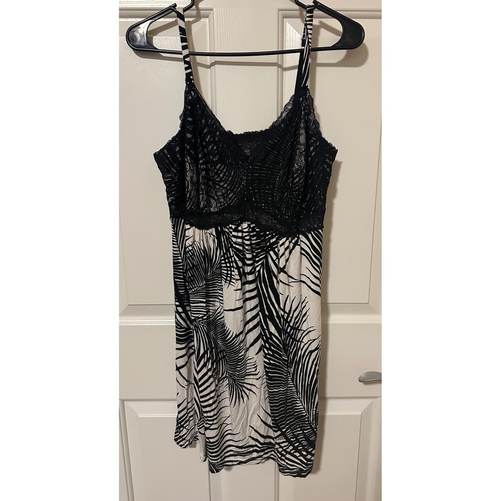 Soma Chemise Women XL Black White Palm Print Lace Trim Sleep Dress Nightgown